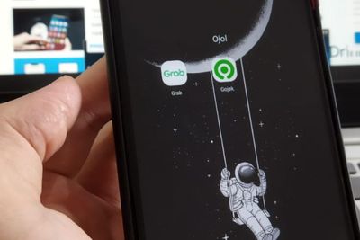 Kalahkan Aplikasi Lain, Grab dan Gojek Jadi Favorit Milenial dan Gen Z