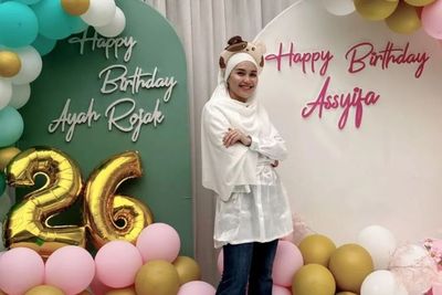 Netizen Salfok ke Baju Ayu Ting Ting di Ultah Adiknya Syifa dan Ayah Ojak: Kok Kusut?