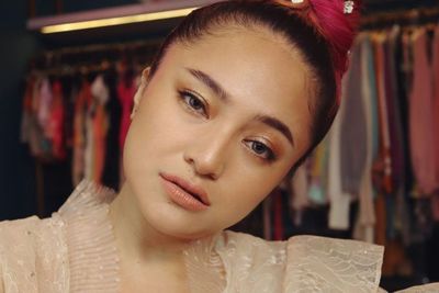 Matanya Berkaca-kaca, Marshanda Unggah Video Kutipan Bijak, Netizen: Ca, Are You Okay?