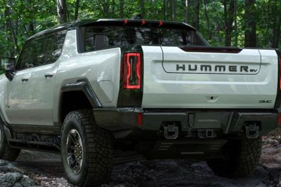Harga Baru Hummer Listrik Dikatrol Naik, Produsen Enggak Takut Kehilangan Pelanggan