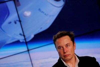 Buntut Dari Surat Terbuka Berisi Hujatan untuk Elon Musk, SpaceX Pecat Lima Karyawan