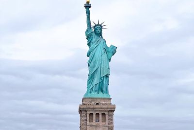 Penembakan di Amerika Terjadi Hampir Tiap Hari, Bagaimana Nasib WNI?