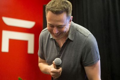Elon Musk Dituntut Investor karena Dinilai Abaikan Diskriminasi dan Pelecehan di Tesla