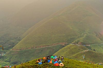 Keindahan Bukit Holbung di Samosir, Lokasi Syuting Film Ngeri-Ngeri Sedap