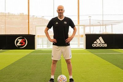 Zinedine Zidane Beri Kode Ingin Melatih Lagi!