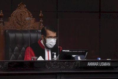 Gugatan Dikabulkan Sebagian, Anwar Usman Harus Mundur dari Jabatan Ketua MK