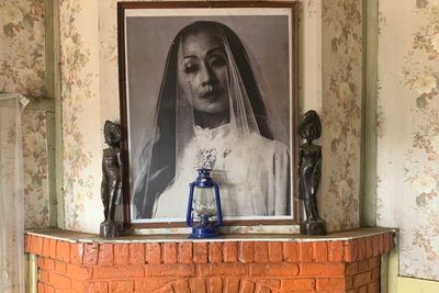 Sebelum Nonton Pengabdi Setan 2, Rasakan Horornya Rumah Ibu yang Bikin Merinding!