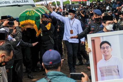 Ridwan Kamil Tutup Rangkaian Takziah setelah 7 Hari Pemakaman Eril