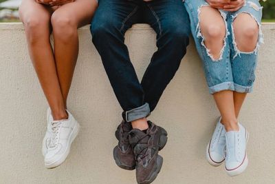 Dear Bestie, Yuk Intip Tips Merawat Sneakers agar Awet!