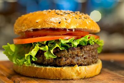 Resep Rahasia Krabby Patty ala SpongeBob SquarePants, Enak!