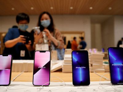 iPhone 13 di 2025: Masih Worth It atau Sudah Tertinggal?
