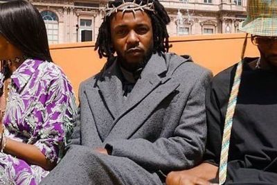 Kendrick Lammar Tampil di Runway Louis Vuitton, Tanda Penghormatan Mendiang Virgil Aboh