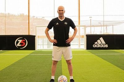 Kenang Tragedi Sundul Materazzi di Piala Dunia 2006, Zidane: Itu Bagian Masa Lalu