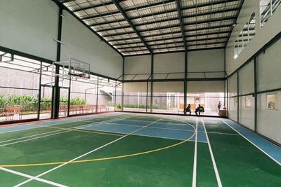 Mau Olahraga Sambil Nongkrong? Ini Surganya Sport Hall Buat Anak Jaksel