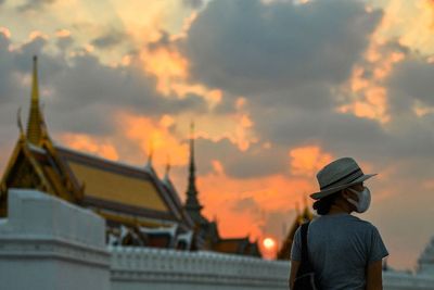 Asyik! Thailand Resmi Cabut Aturan Wajib Masker Bagi Turis Asing