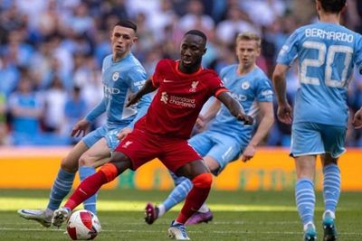 Pilih Pergi Umrah saat Libur Musim Panas, Bintang Liverpool Ini Panen Pujian: Masyaallah