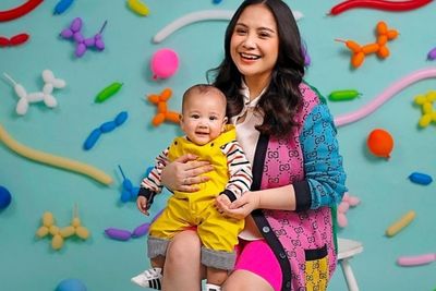 Wow! Nagita Slavina Pakai Celana Pendek Seharga Gaji UMR