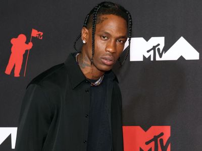 Konser Travis Scott di Piramida Giza Mesir Batal Digelar karena Sulit Dibuat di Gurun Pasir