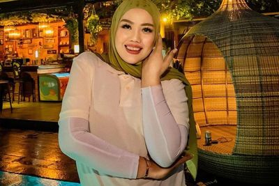 Tolak Tawaran Rp100 Juta Rapikan Gigi, Elly Sugigi: Aku Bisa Cantik Mengalahkan Luna Maya