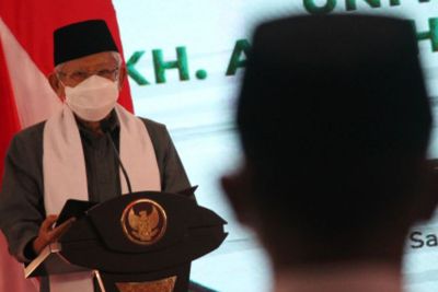 Kasus COVID-19 Kembali Naik, Wapres Ma ruf Minta Prokes Diperketat: Masker Dipakai Lagi!