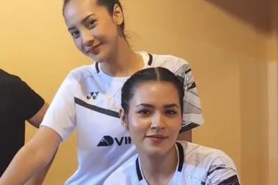 Fans Terpesona, Gaya Raisa-Anya Memukau saat Tanding Badminton Lawan Hesti-Erica