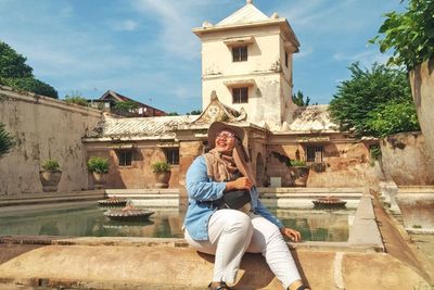 Banyak Spot Foto Kece di Tempat Pemandian Raja, Salah Satunya Sumur Unik!