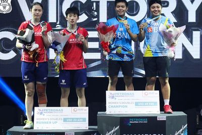 Fadia Unggah Foto Naik Podium Bareng Apriyani: Sesudah Kesulitan Itu Ada Kemudahan