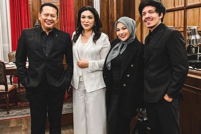 Setelah Tas Miliaran, High Heels Belasan Juta Aurel saat Bertemu Bamsoet Disorot