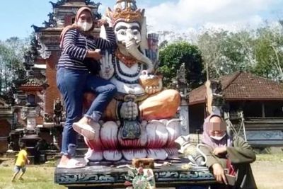Viral Patung Dewa Ganesha Dinaiki Wisatawan, Ini Maknanya bagi Umat Hindu