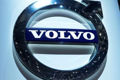 Pabrik Volvo di Rusia Goyang, Terpaksa Jalur PHK di Lawan