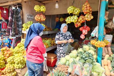 Harga Sayuran Organik di Pasar Wisata Ini Murahnya Gila-gilaan!