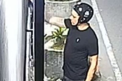 Bule Coret-Coret Dinding Pasar Semat Sari Bali, Bagi Menemukan Imbalan Rp1,5 Juta