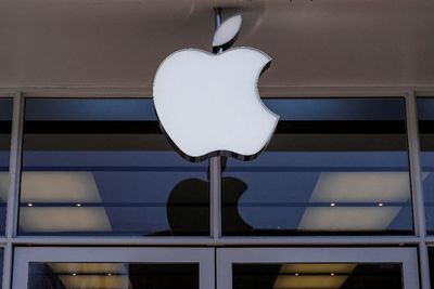 Lawan Aplikasi Pengintai, Apple Bakal Bentengi Perangkatnya dengan Fitur Lockdown Mode