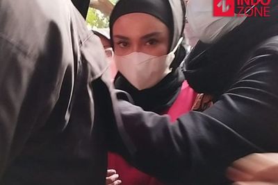 Medina Zein Dipastikan dalam Keadaan Sehat untuk Ditahan, Sakit Bipolar Bohong?