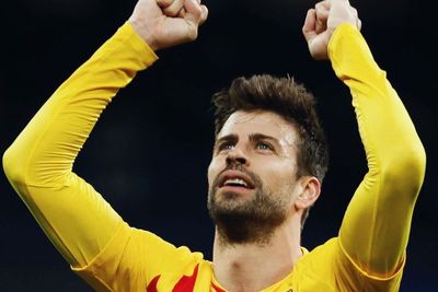 Masih Punya Masalah, Pique Berlatih Terpisah sebelum Tur Pramusim Barcelona
