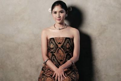 Ayu Tenan! 5 Potret Erina Gudono Gebetan Baru Kaesang Pangarep