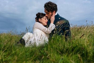 8 Film Romance Netflix Terbaru Juli 2022, Cocok Ditonton Bareng Pacar!
