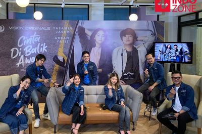 Umay Shahab Garap Cinta di Balik Awan , Naskahnya Sempat Ditolak Prilly dan Produser