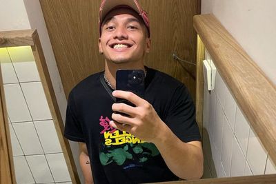 Jefri Nichol Asyik Dugem Rangkul Cewek, Bikin Heboh Netizen: Good Looking mah Aman