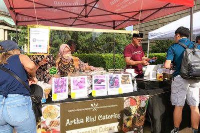 Ratusan Bule di Amerika Rela Antre Demi Siomay dan Rendang, Harganya Bikin WNI Syok!