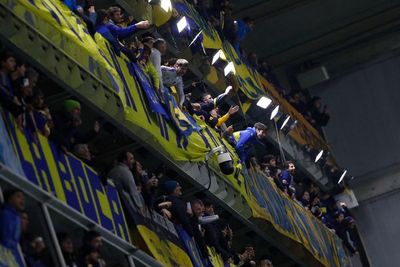 Ngeri Ih! Stadion Boca Juniors Retak saat Fans Loncat-loncat, Tinggal Tunggu Bencana