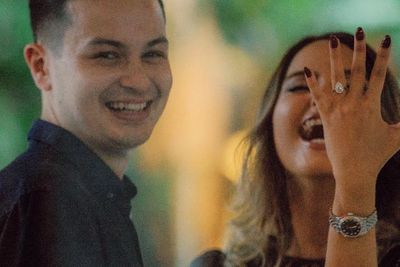 Potret Amanda Khairunnisa, Adik Maudy Ayunda Dilamar Tavan Dutton, Anggun Bergaun Hitam