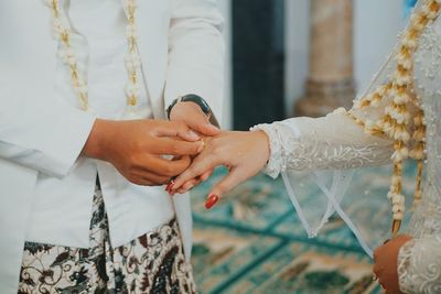 Pengantin Pria Ini Nikahi Wanita Cantik Spek Bidadari dengan Mahar Rp250 Ribu