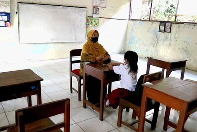Miris! Azzam, Satu-satunya Siswa Baru di SD Negeri Solo: Tetap Semangat Meski Sendirian