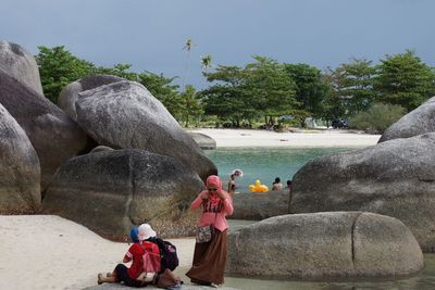 Merinding! Di Balik Indahnya, Pantai Tanjung Tinggi Konon Sarang Makhluk Gaib