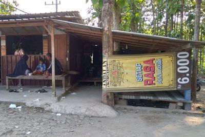 Jualan di Tengah Hutan, Sehari Habiskan 40 Kg Belut: Apa Rahasianya?