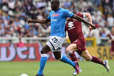 Kalidou Koulibaly Terima Tawaran Chelsea, Gajinya Rp151 Miliar!