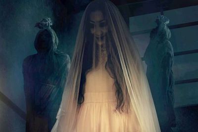 Sinopsis Pengabdi Setan 2 Ungkap Keluarga Rini Terus Dihantui Teror saat Pindah ke Rusun