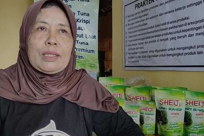 Kisah Emak-emak Bisnis Rumput Laut Dijual Sampai ke Turki, Omzetnya Bikin Tercengang!