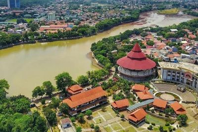 Resepsi Nikah Anak Anggota DPRD DKI Undang Ribuan Tamu, Setu Babakan Ditutup